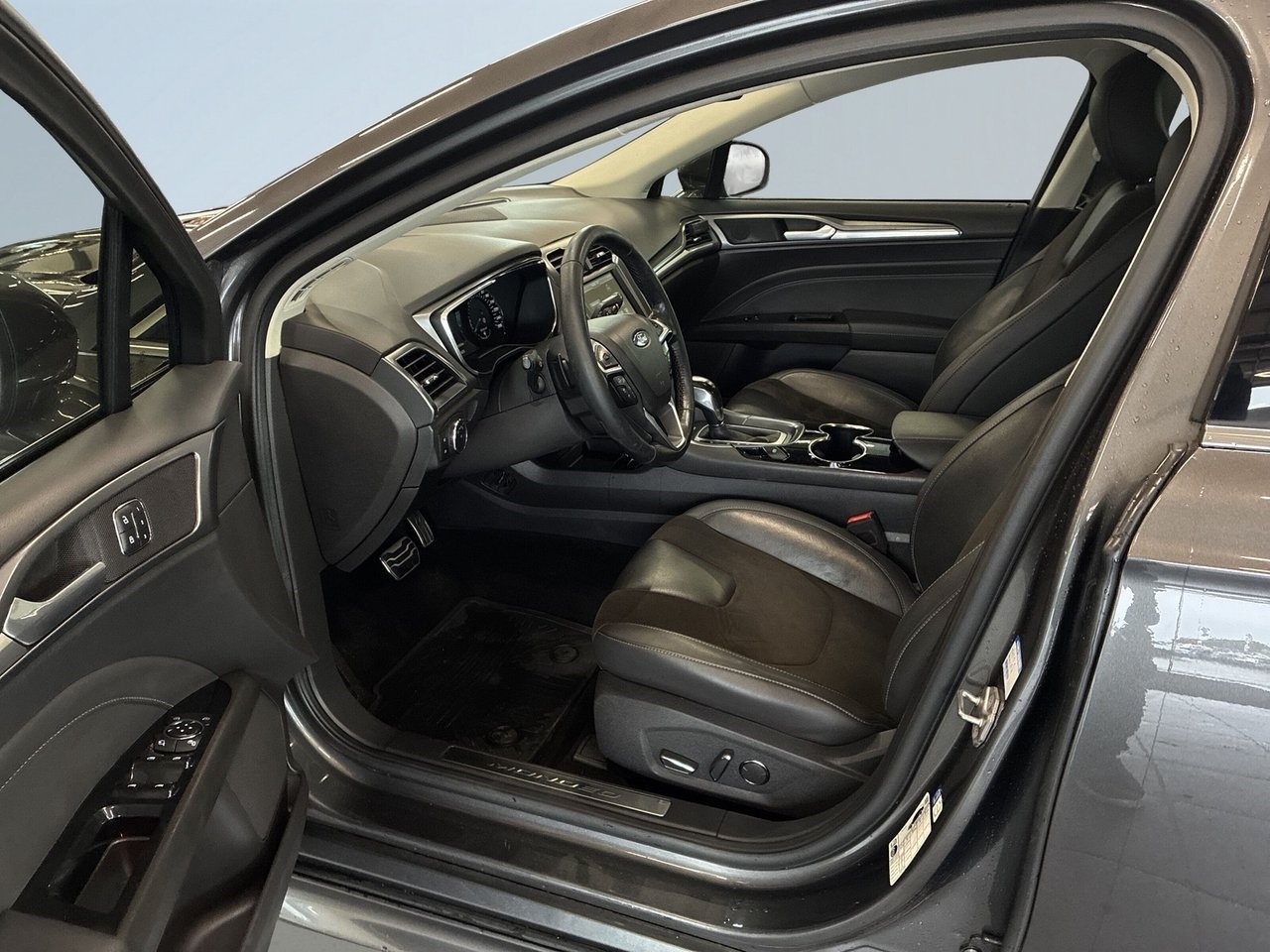 Ford Mondeo 2016, bild 7/10
