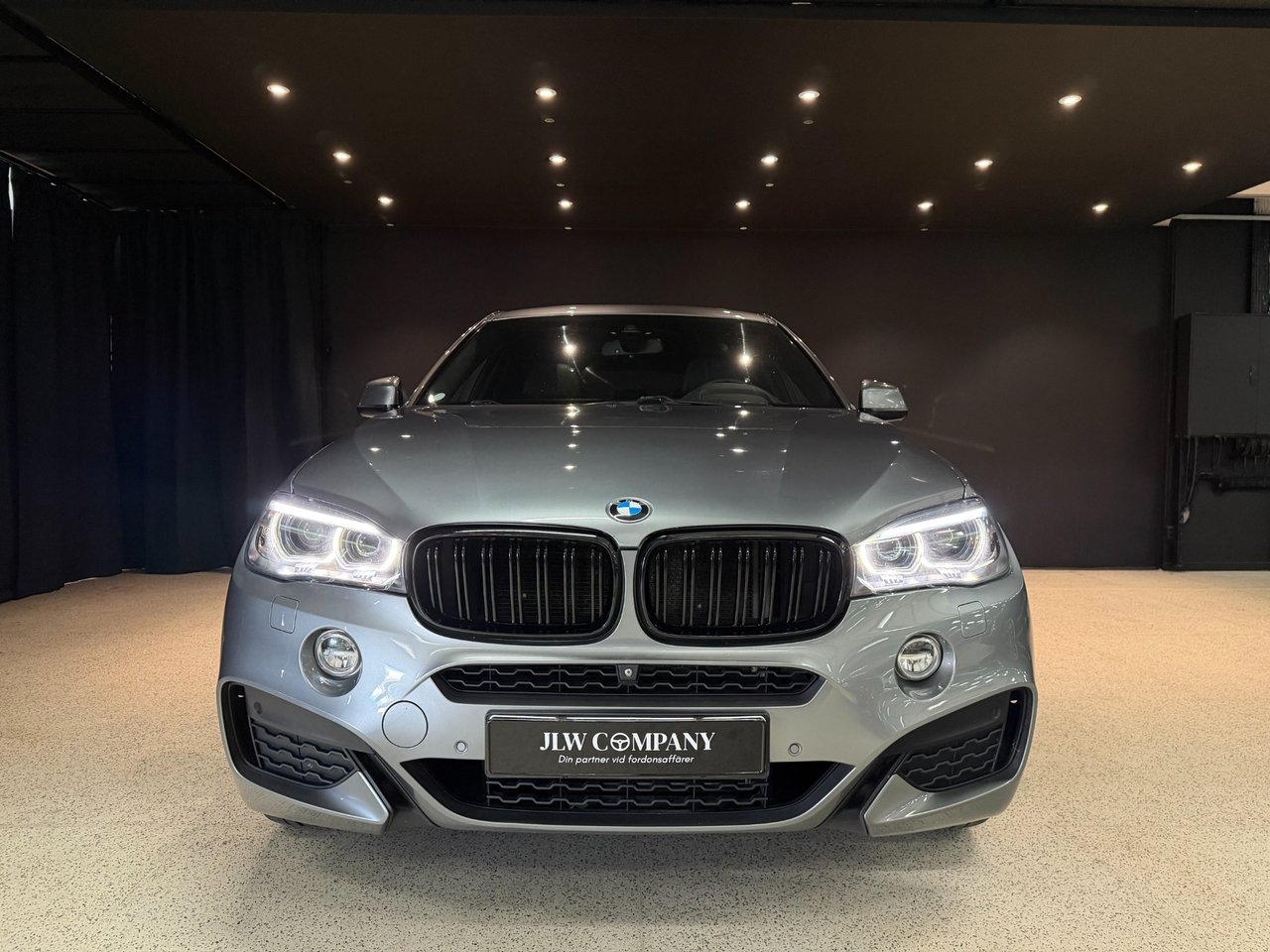 BMW X6 xDrive30d M Sport 2016, kuva 2/10