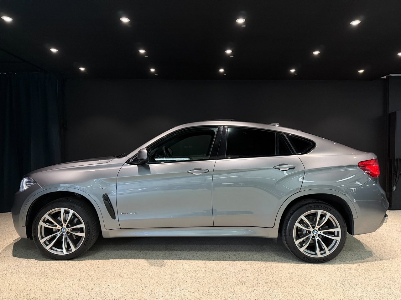 BMW X6 xDrive30d M Sport 2016, kuva 6/10