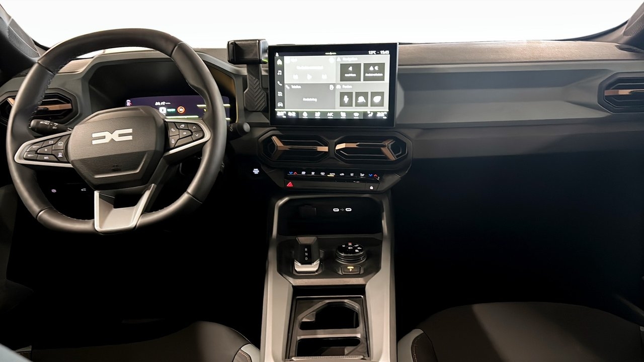 Dacia Bigster EXTREME HYBRID 150 4X4 2026, photo 4/10
