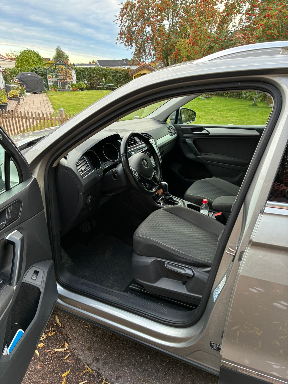 Volkswagen Tiguan 2016, bild 6/10