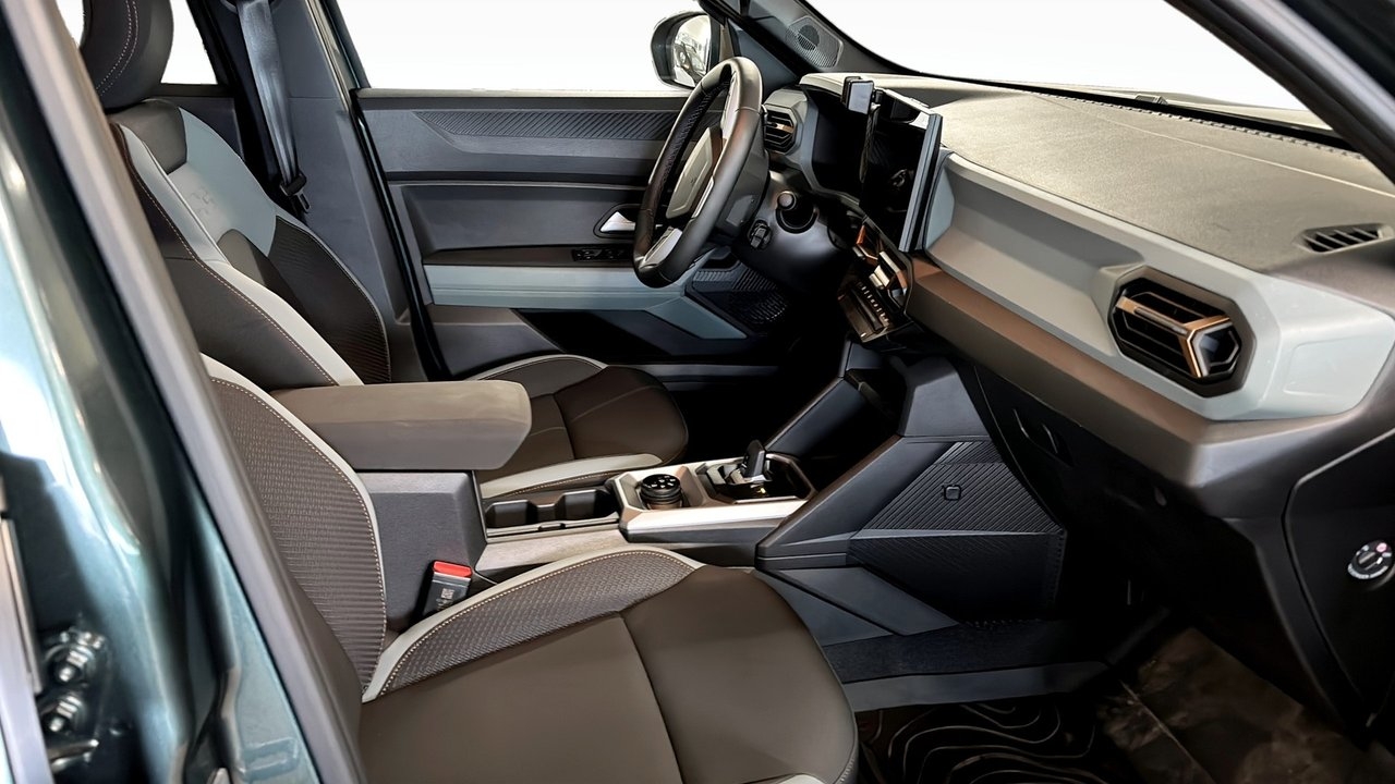 Dacia Duster EXTREME HYBRID 150 4X4 2026, bild 3/10