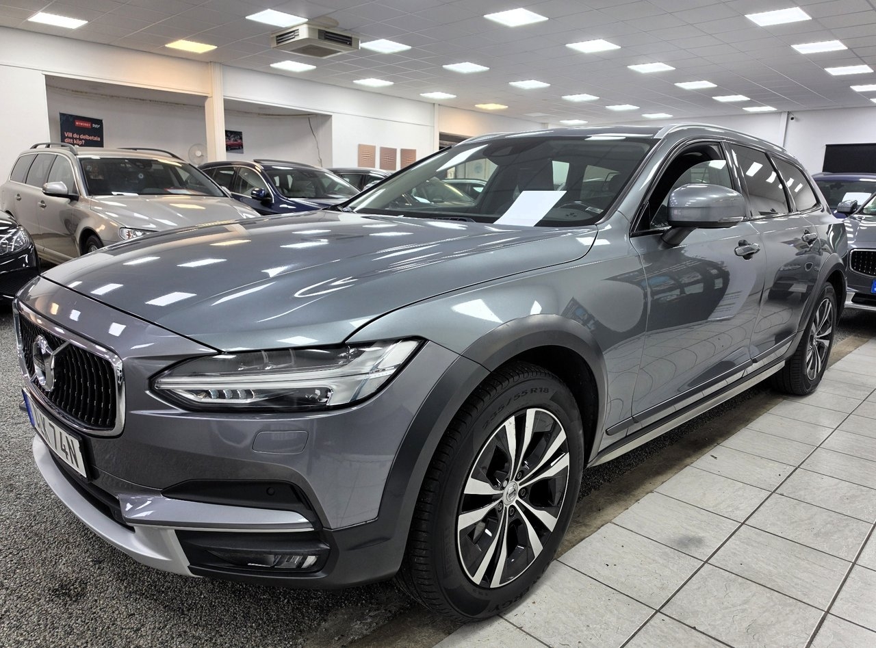 Volvo V90 Cross Country 2020, bild 2/10