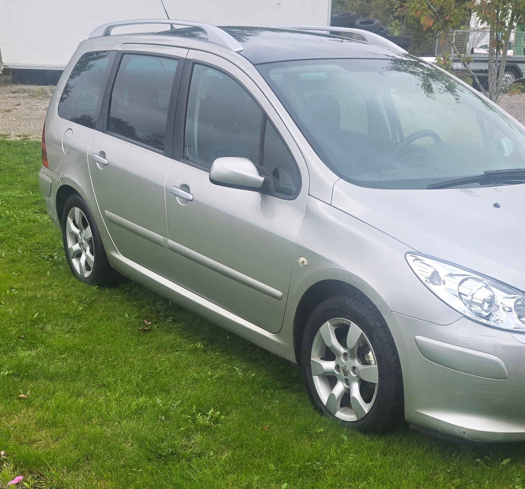 Peugeot 307 SW 2.0 Manuell 2006, bild 3/9