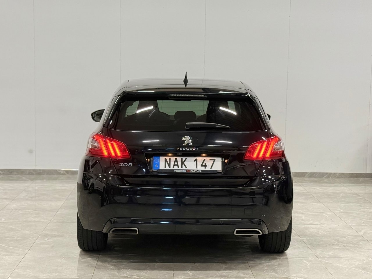 Peugeot 308 1.2 PureTech 110hk Active 2016, bild 7/10