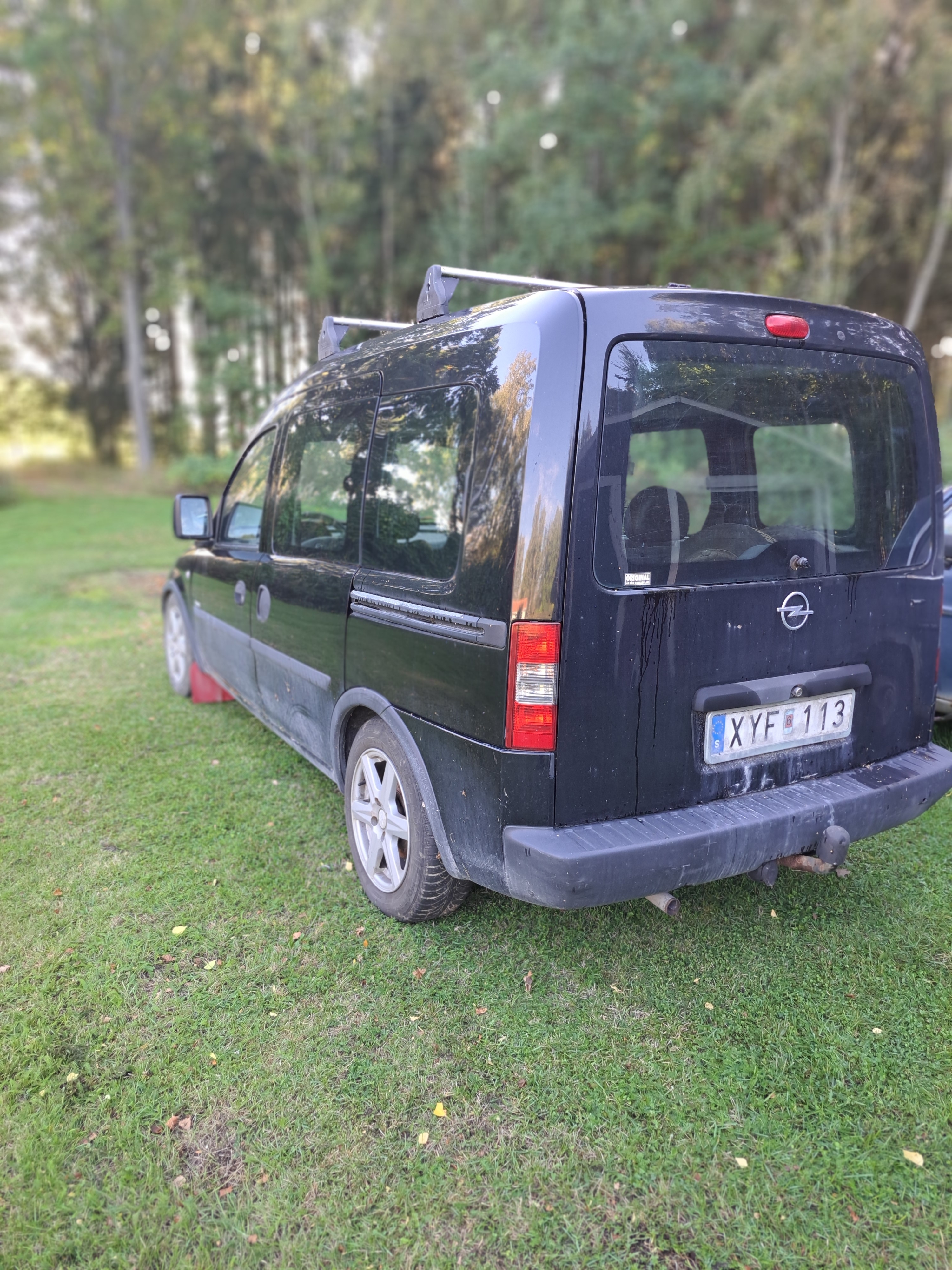 Opel Combo 1.4 ecoFLEX Manuell 2006, bild 6/7