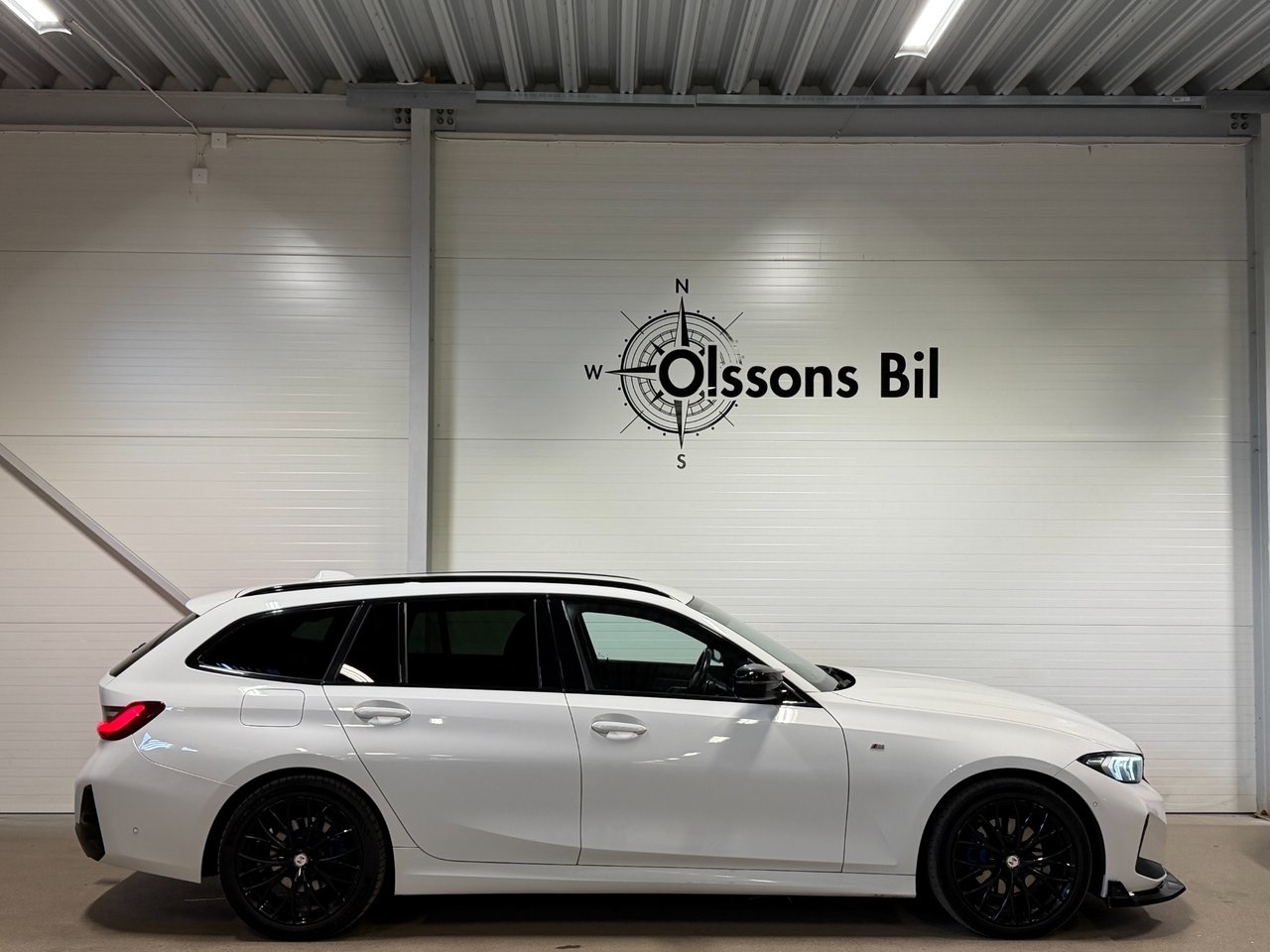 BMW 320 2023, bild 7/10