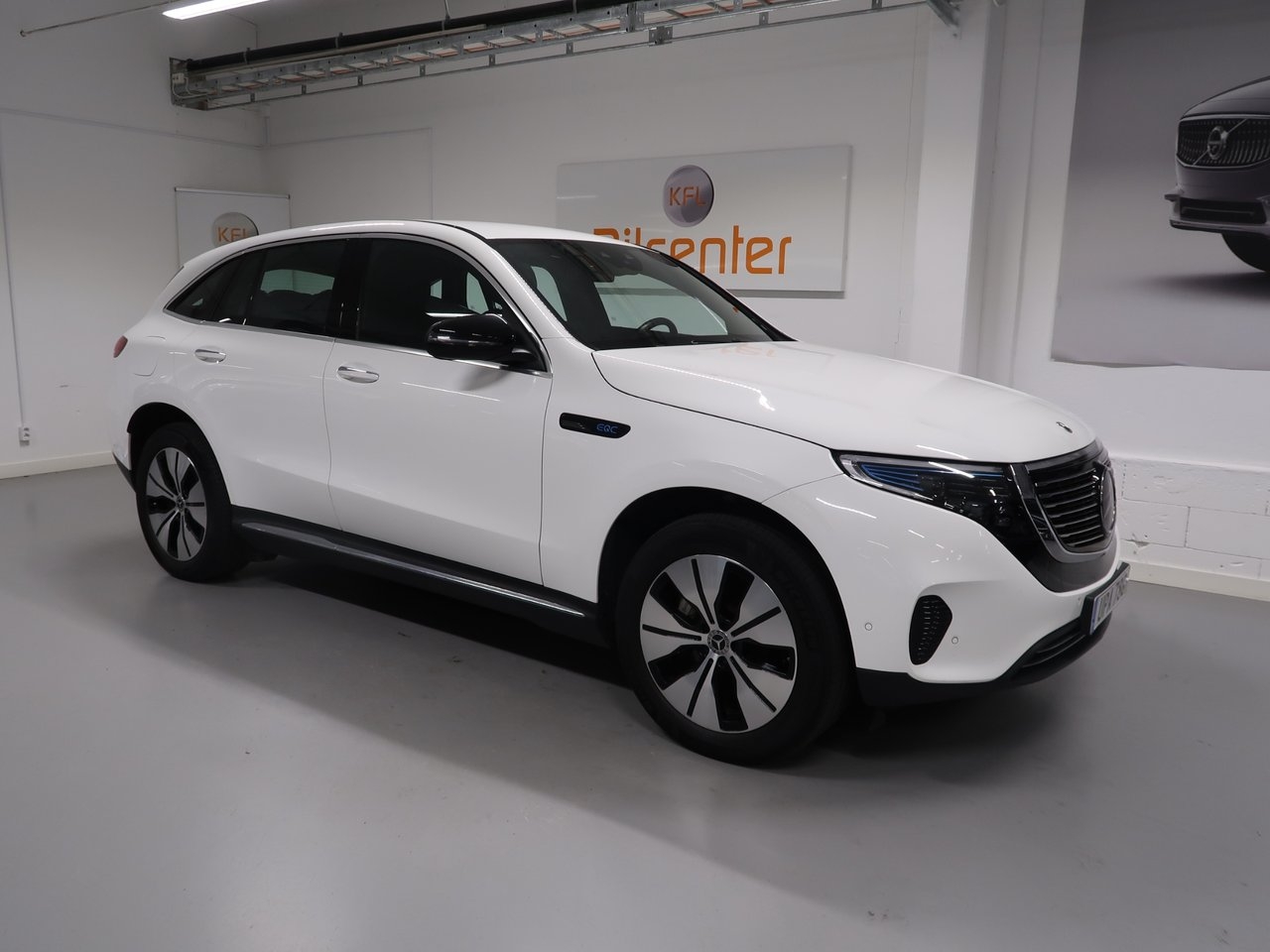 Mercedes-Benz EQC 400 4M V-Däck ingår 2022, kuva 4/10