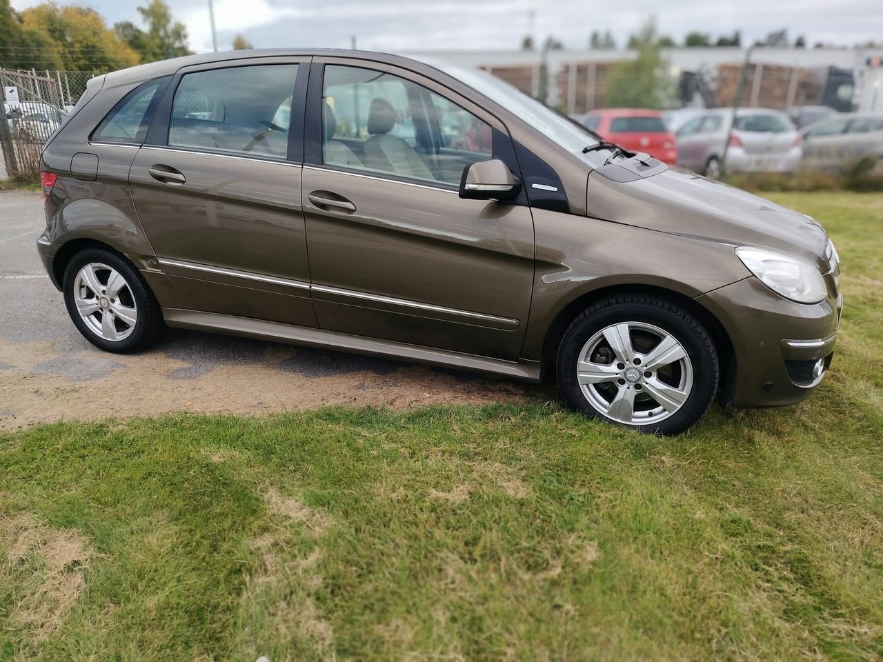 Mercedes-Benz B 2009, bild 6/10