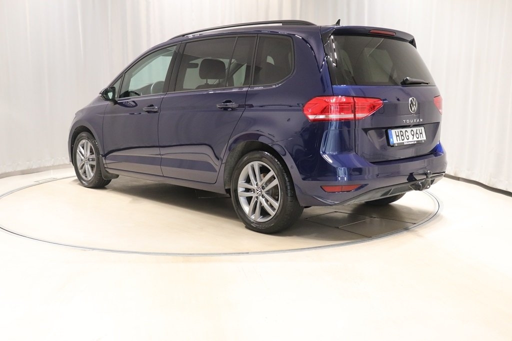 Volkswagen Touran 2026, bild 6/10