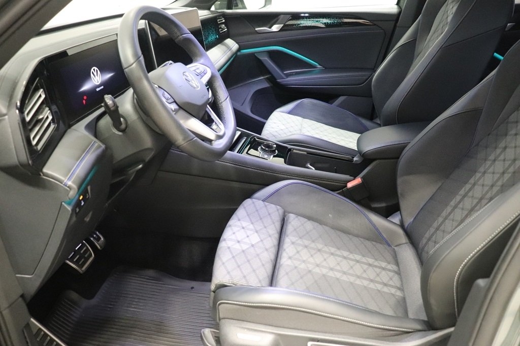 Volkswagen Tiguan 2025, photo 7/10