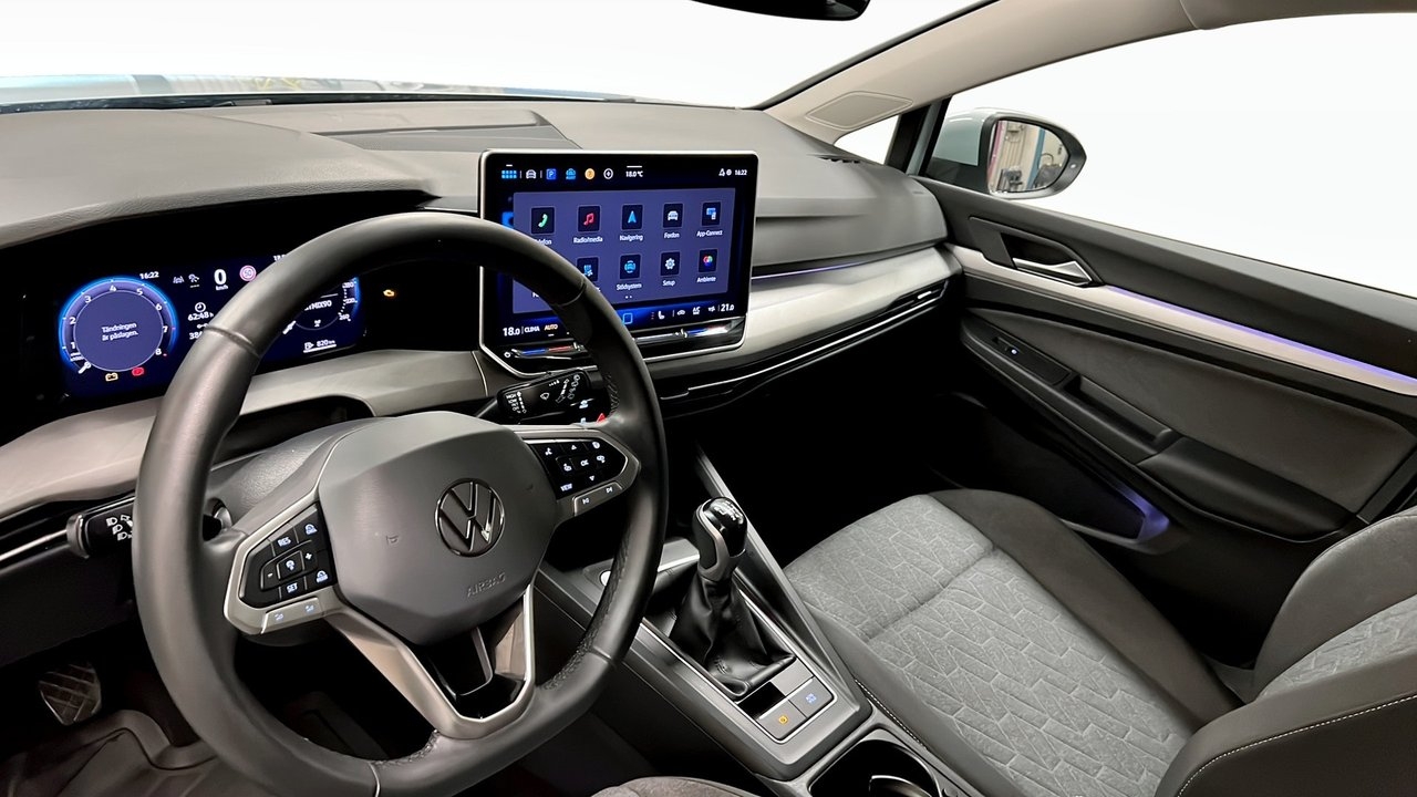 Volkswagen Golf 2025, bild 7/21