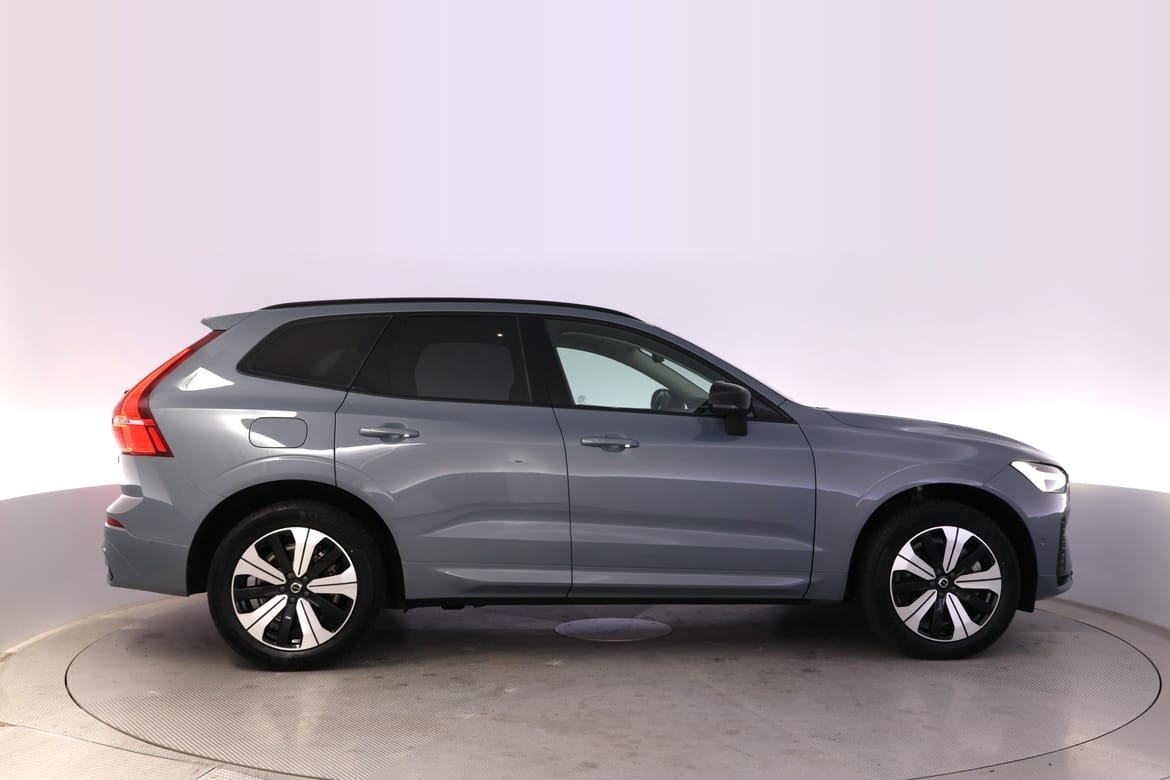 Volvo XC60 Recharge T6 Ultimate Dark 2023, bild 5/10