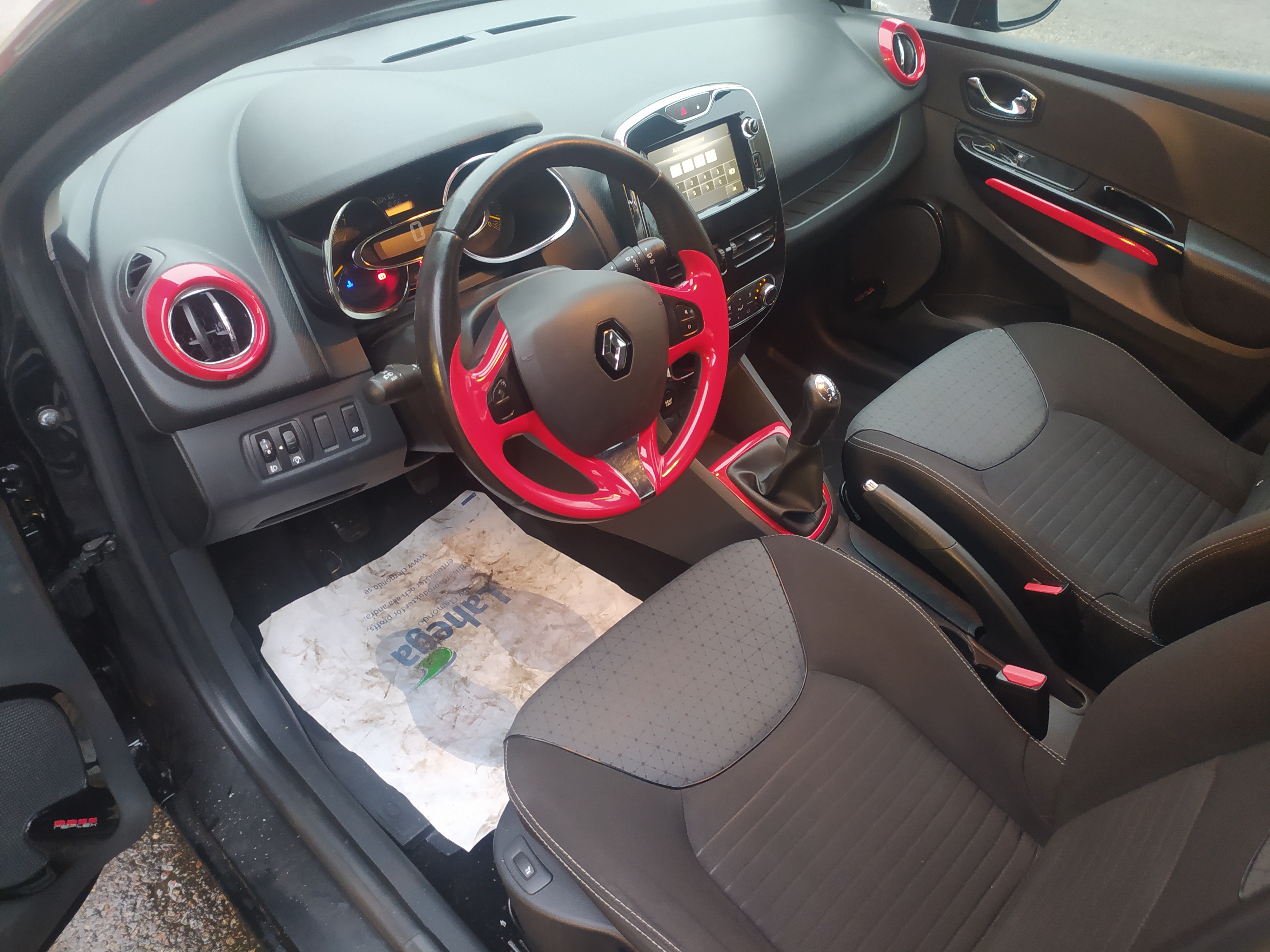 Renault Clio 0.9 TCe Manuell 2013, bild 2/2