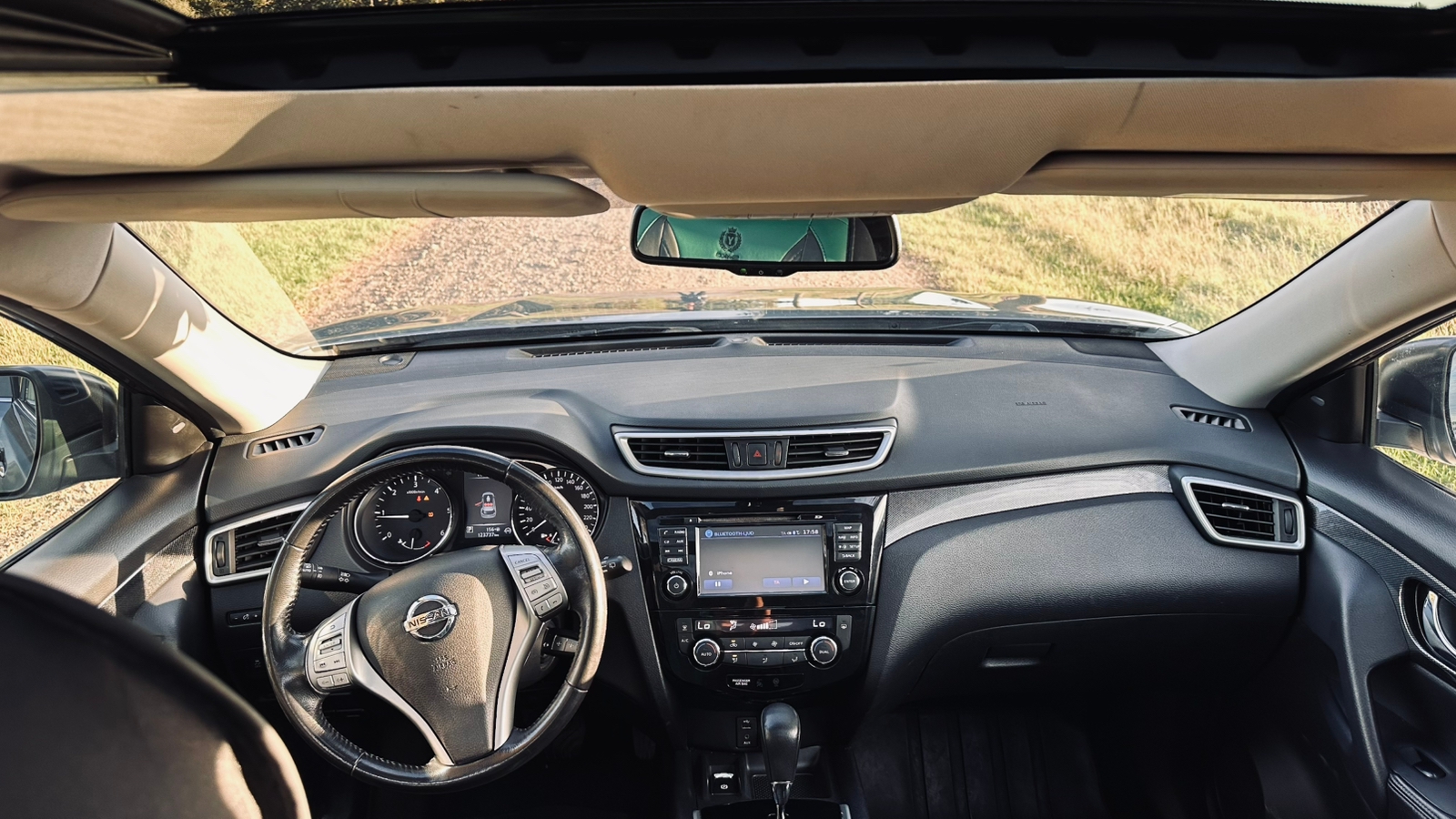 Nissan X-Trail 2017, bild 7/10