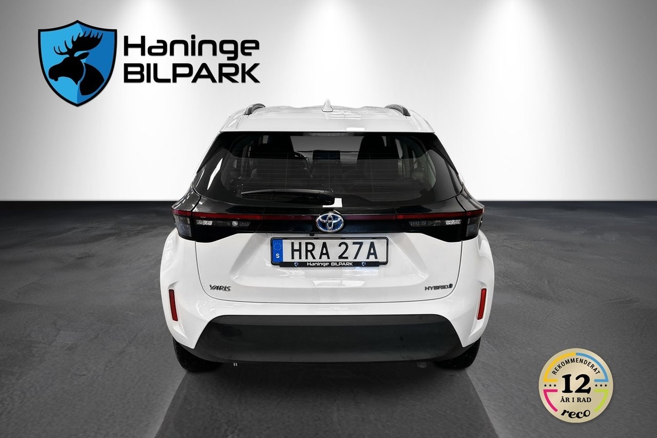 Toyota Yaris Cross 2023, bild 7/10