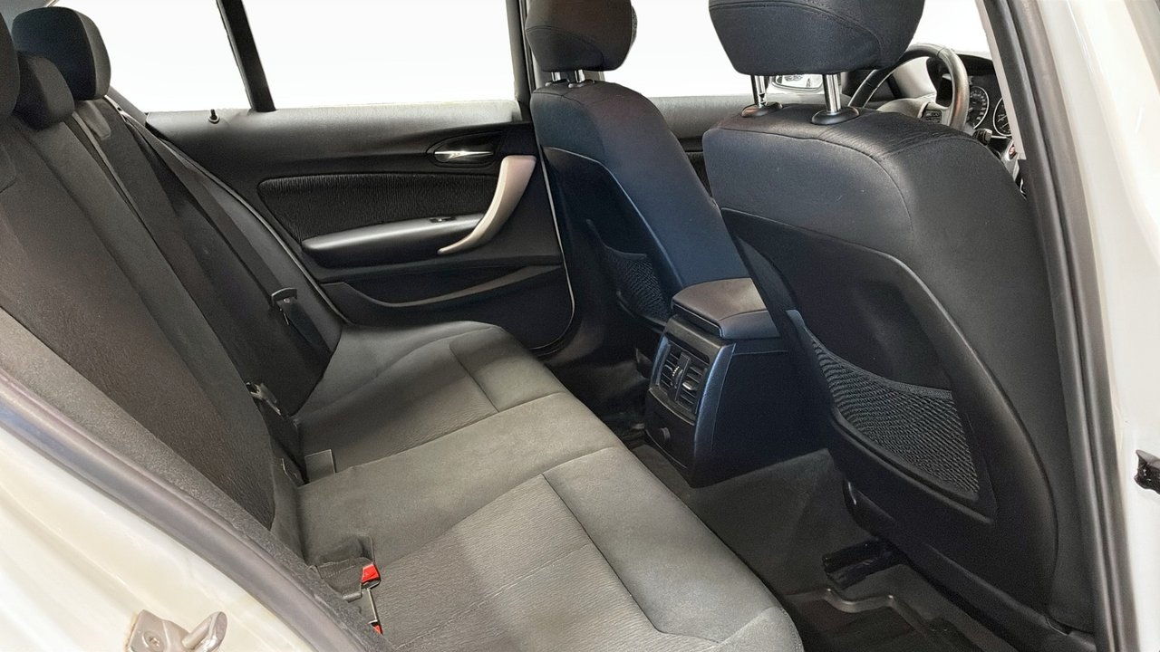 BMW 118 i 5-door 2016, kuva 5/9