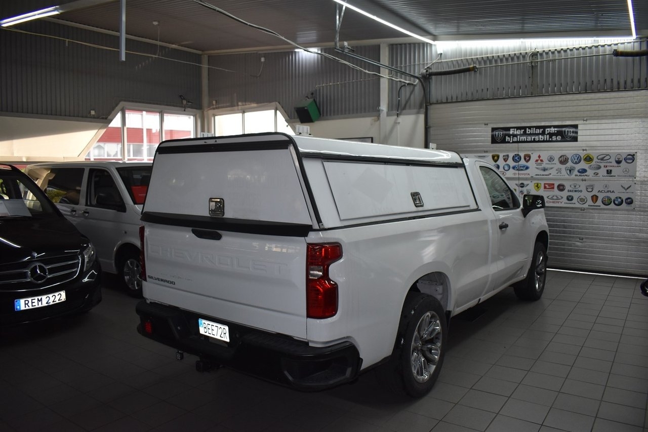 Chevrolet Silverado 2021, photo 2/10