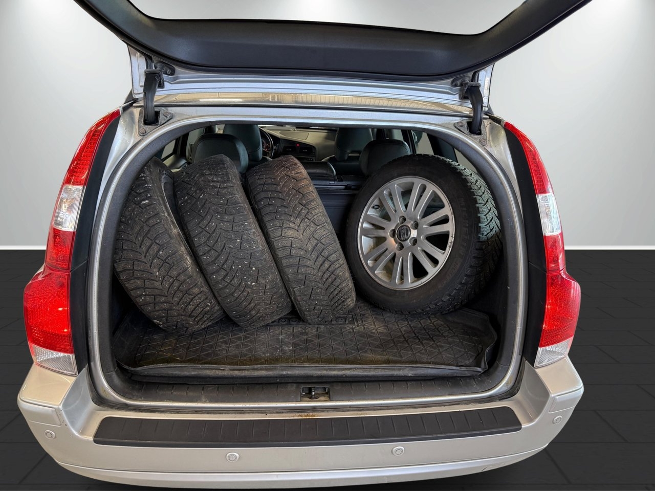 Volvo V70 2.5T Geartronic Momentum 2007, bild 7/10