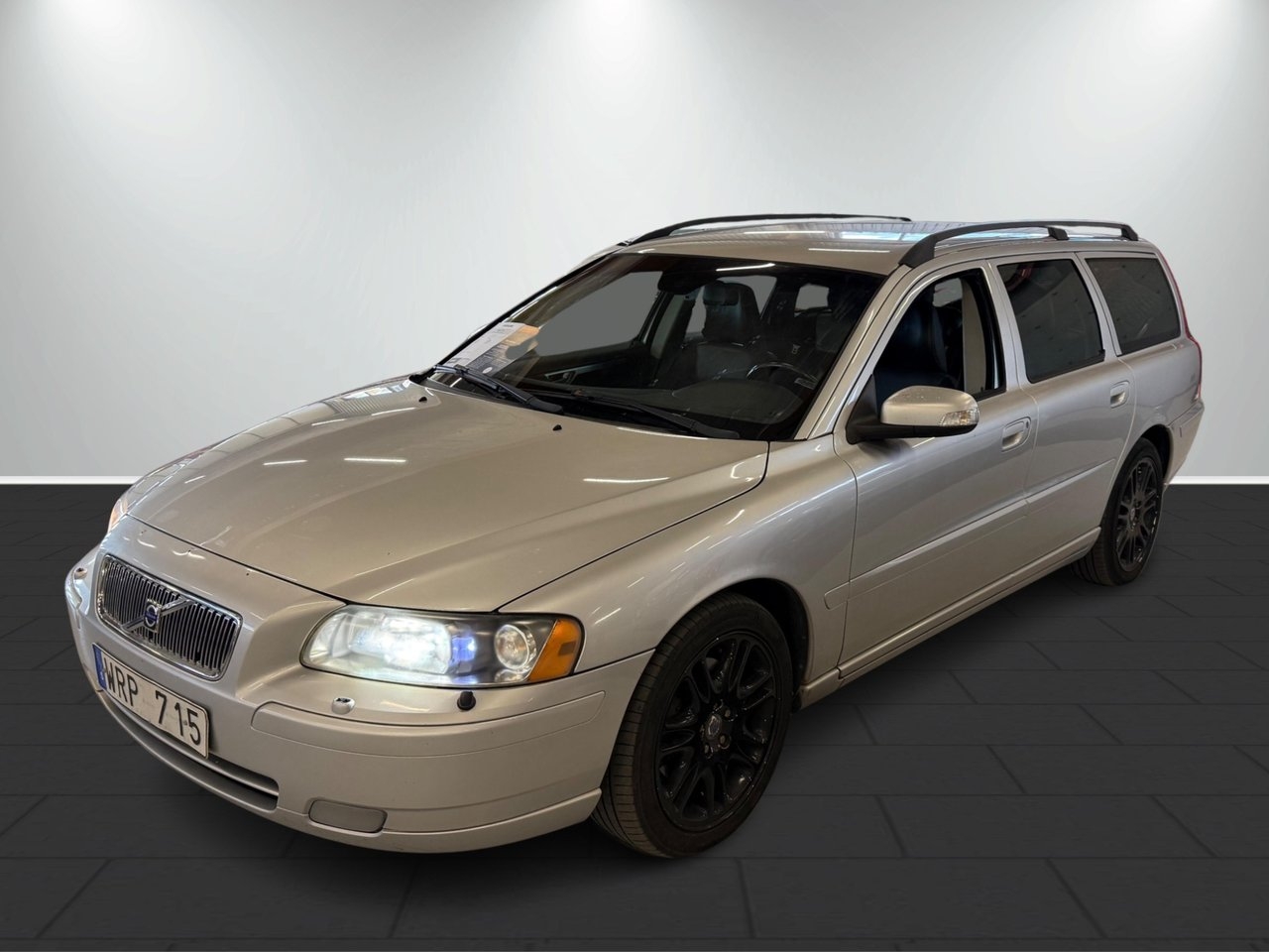 Volvo V70 2.5T Geartronic Momentum 2007, bild 2/10