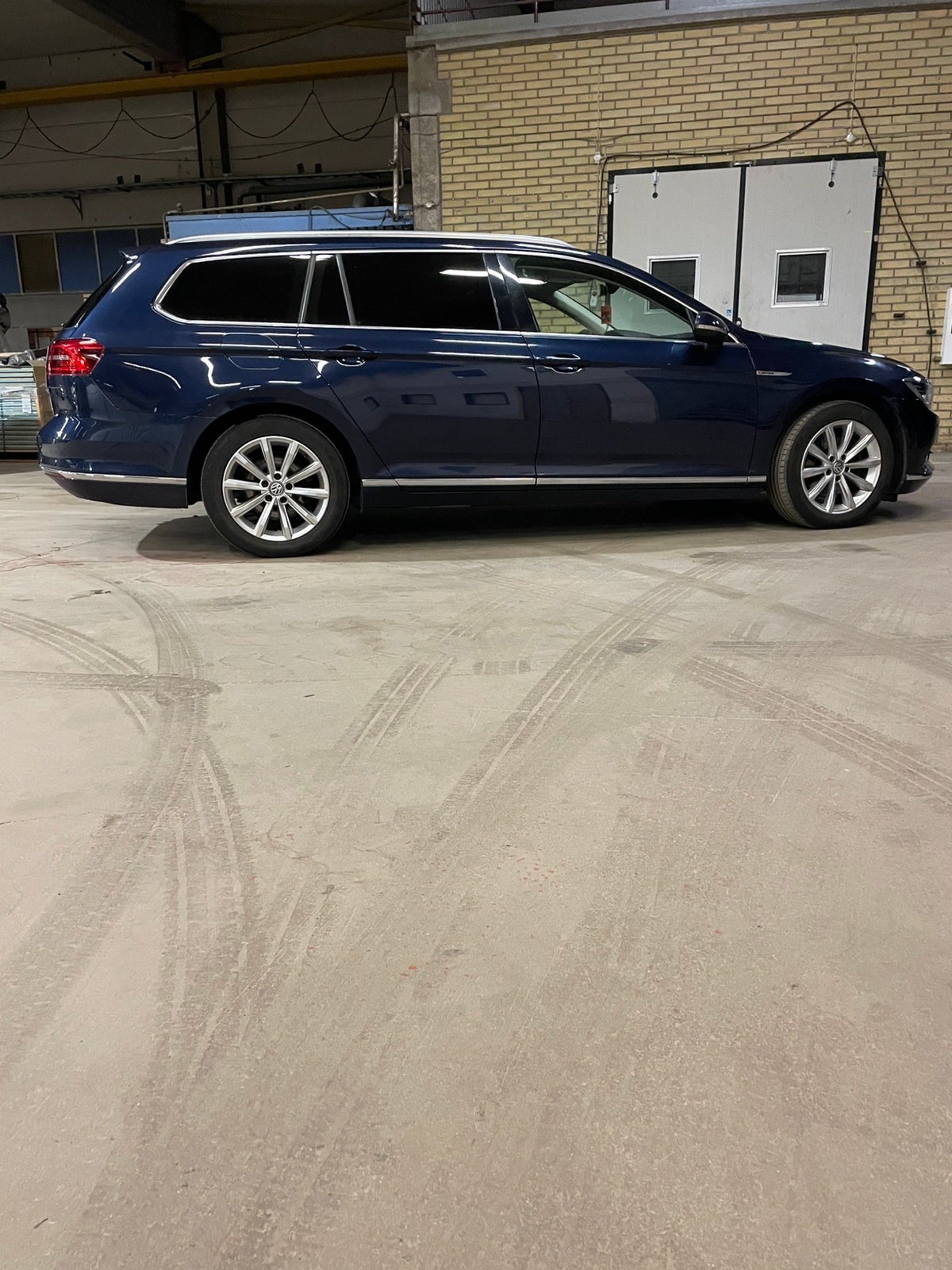 Volkswagen Passat 2016, bild 3/8