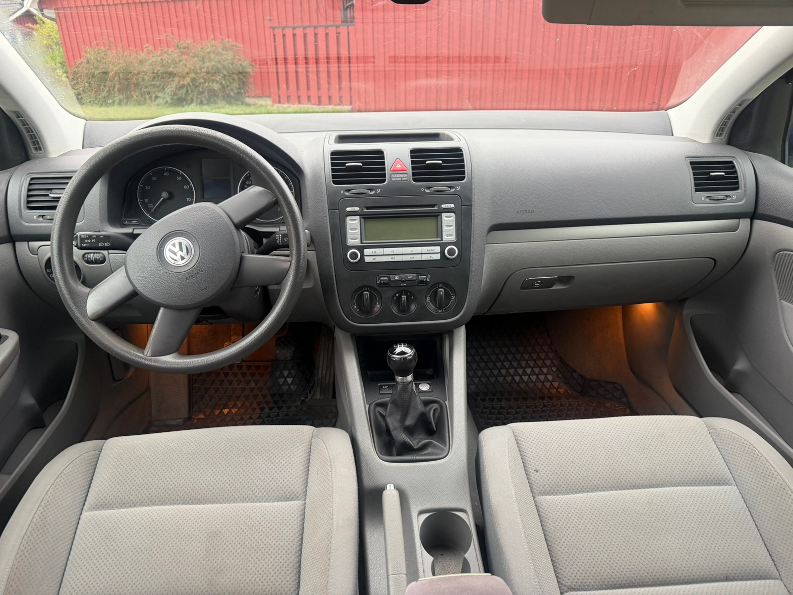 Volkswagen Golf V 5-dörrar 1.6 Manuell 2005, bild 5/6
