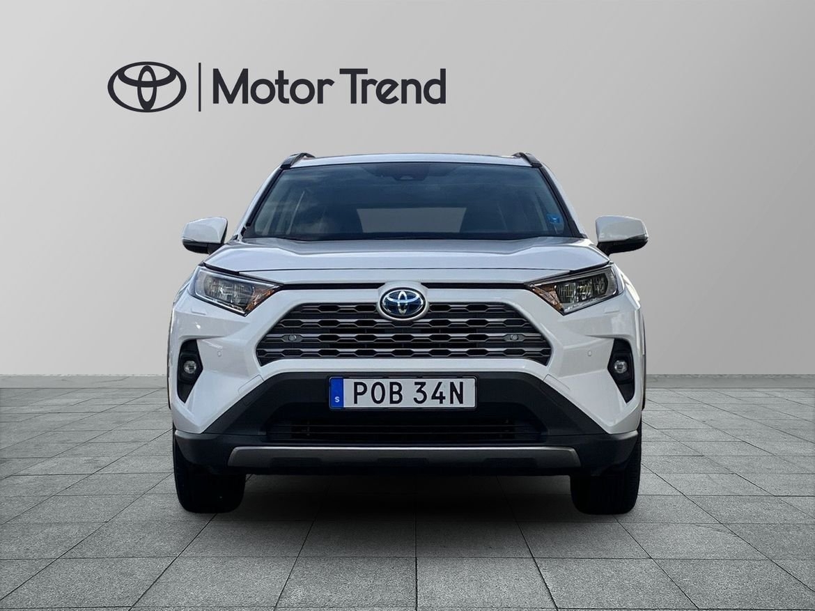 Toyota RAV4 2025, photo 7/10