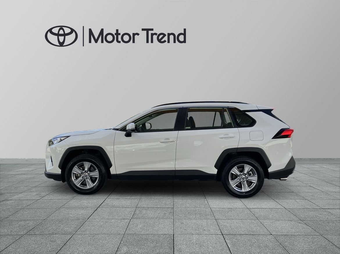 Toyota RAV4 2025, photo 5/10