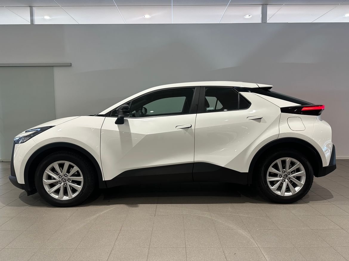 Toyota C-HR 2025, photo 4/10