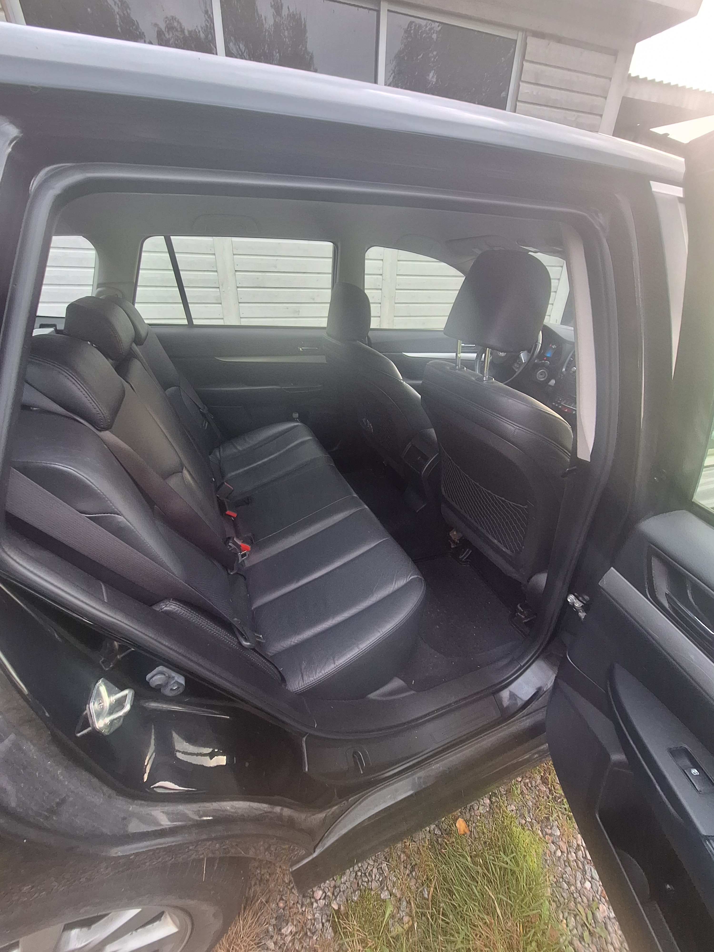 Subaru Legacy Wagon 2.0 4WD Manuell 2014, photo 4/10