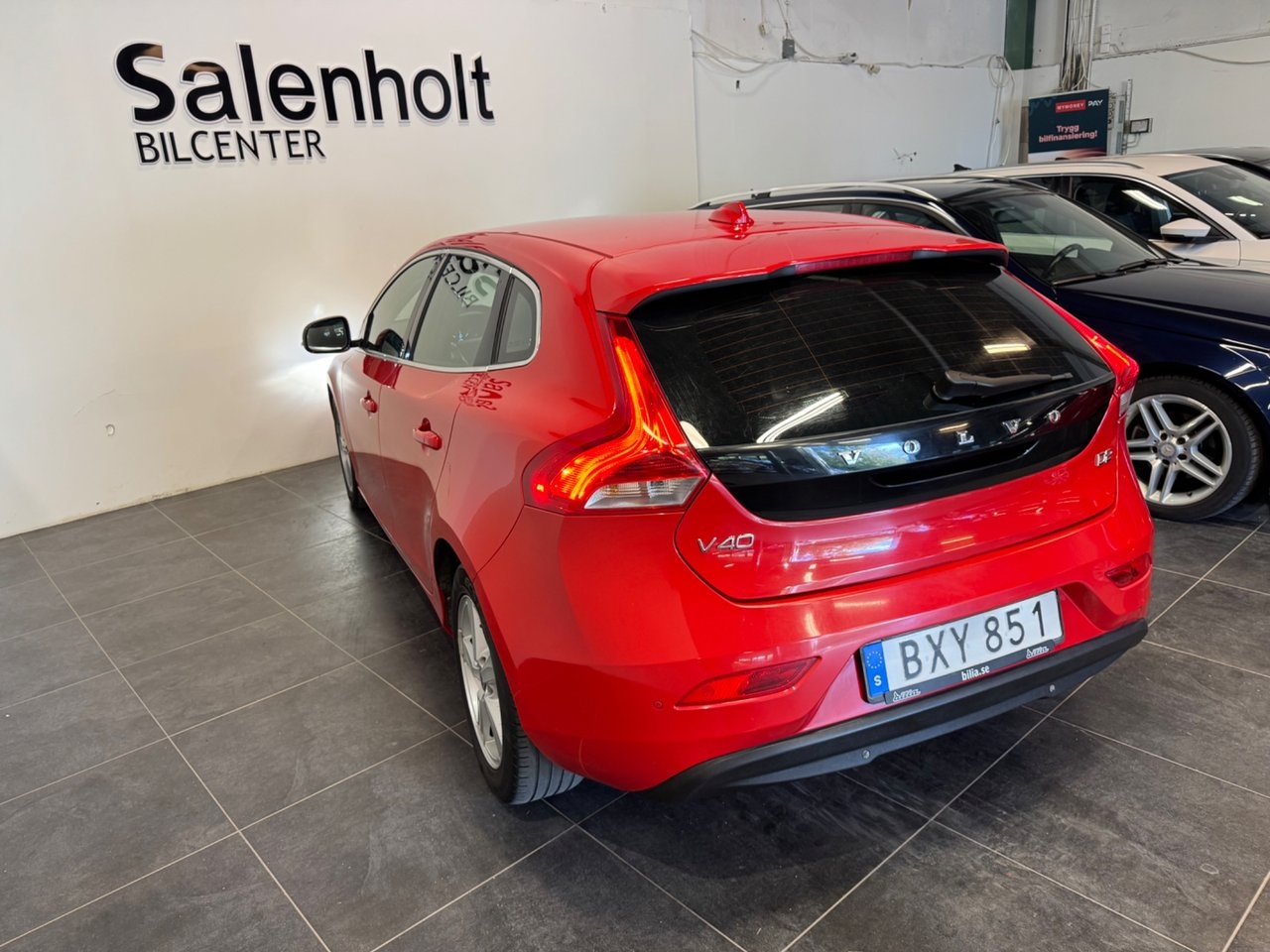 Volvo V40 D2 Your Momentum Euro 5 2014, photo 7/10