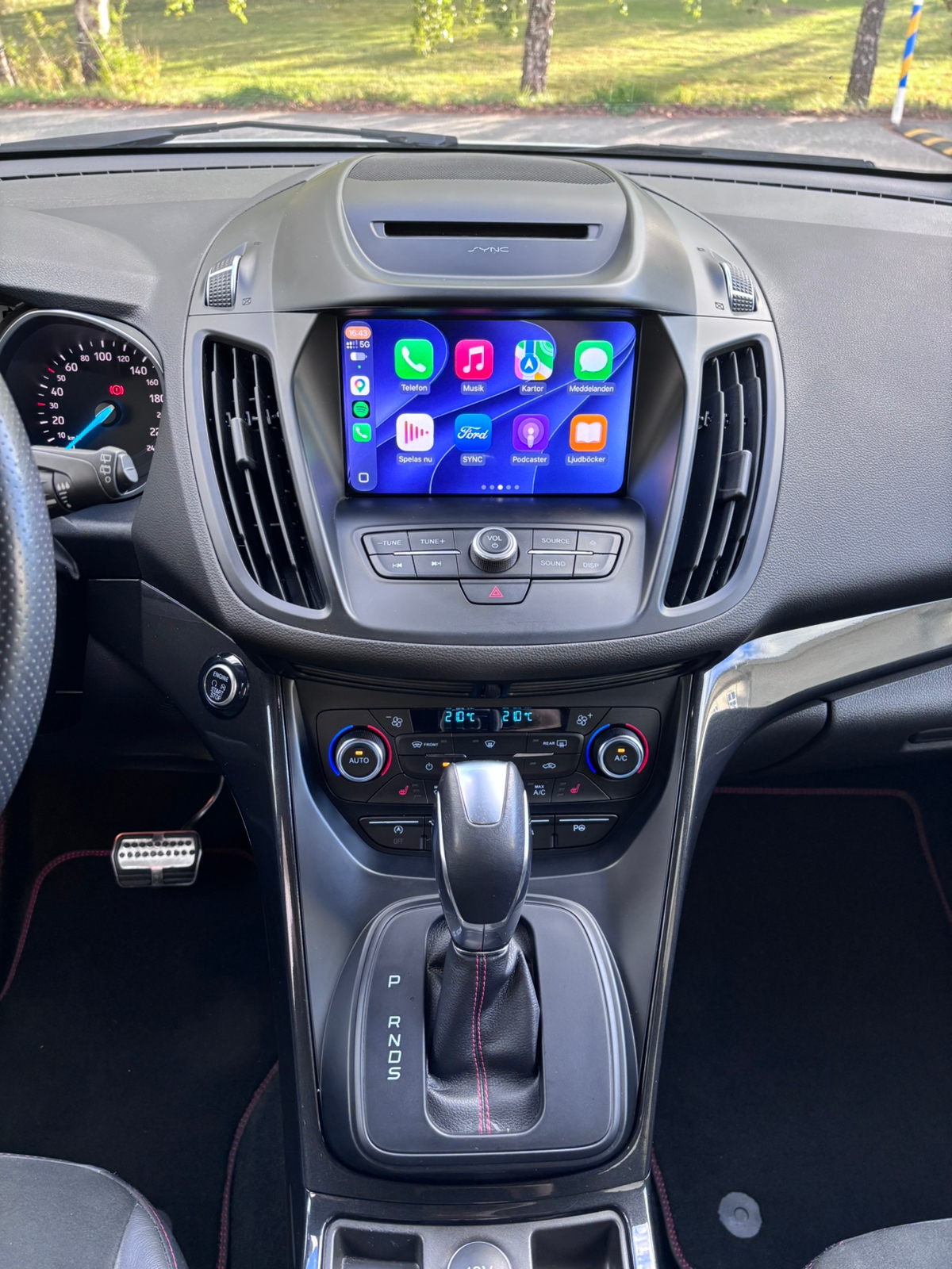 Ford Kuga 2.0 TDCi AWD SelectShift 2019, bild 7/10