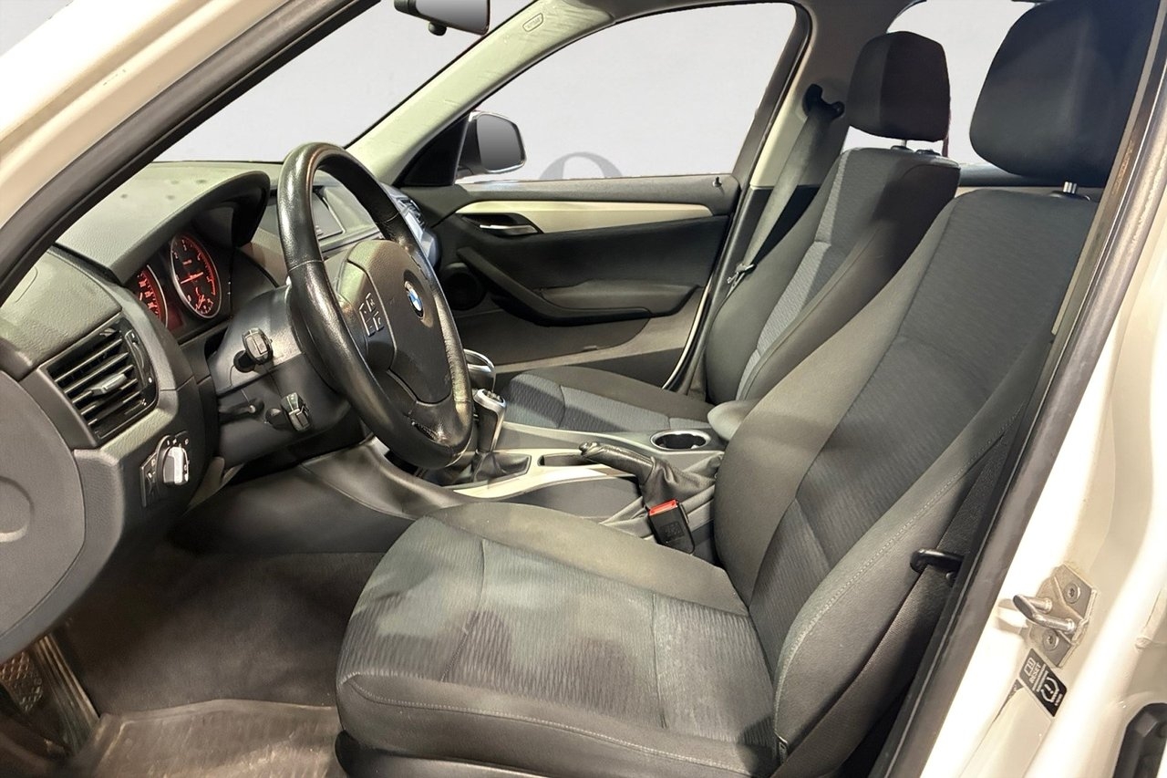 BMW X1 2014, bild 3/10