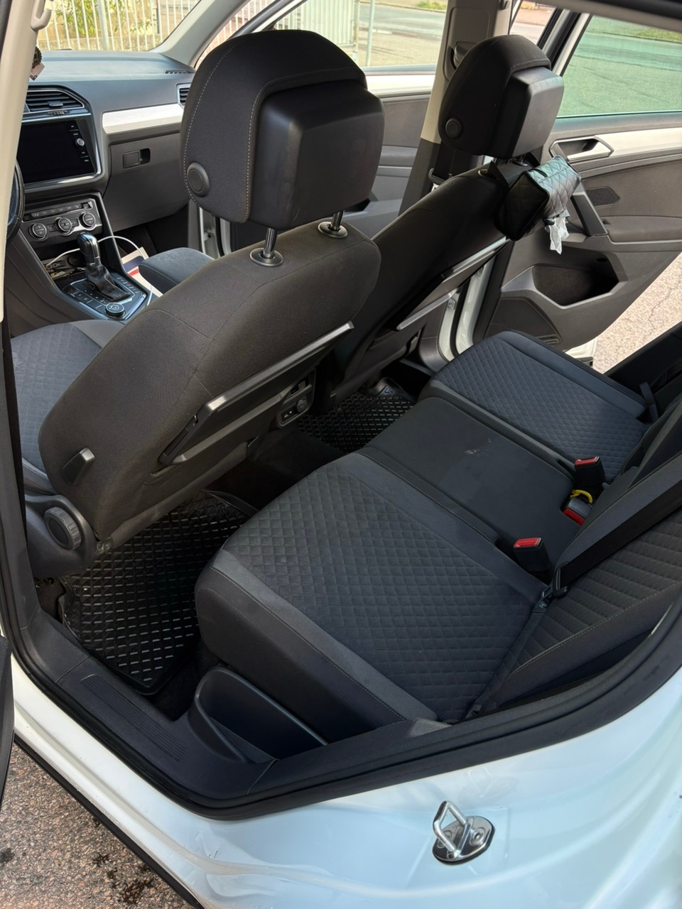 Volkswagen Tiguan 2018, bild 6/10