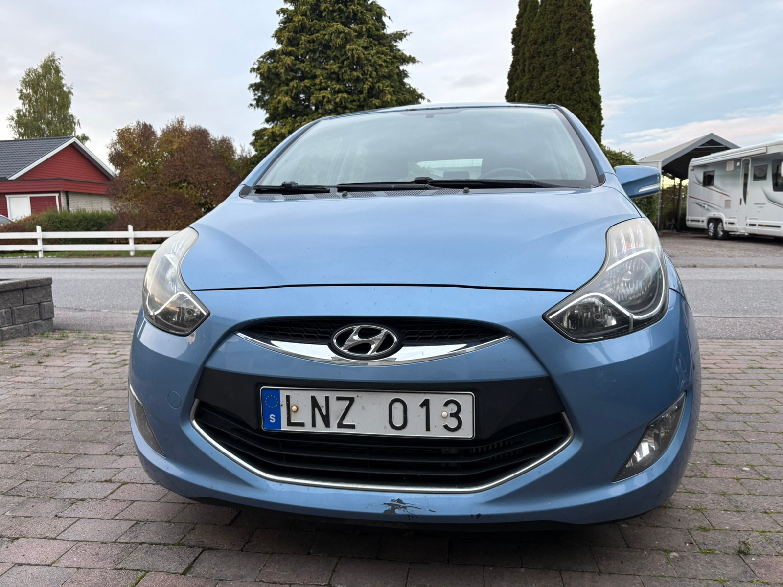 Hyundai ix20 1.4 CRDi Manuell 2011, bild 2/9