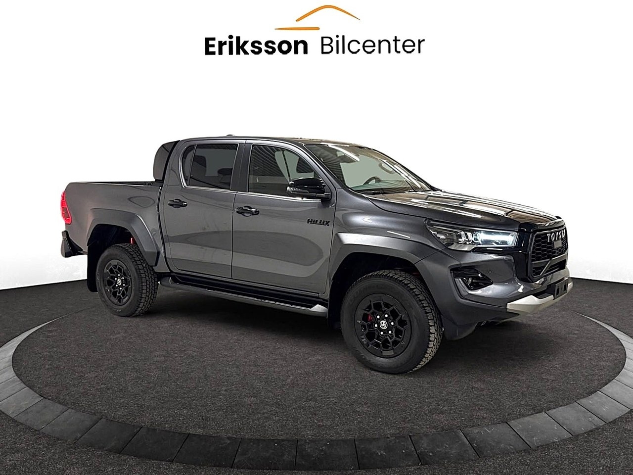 Toyota HiLux 2025, bild 2/10
