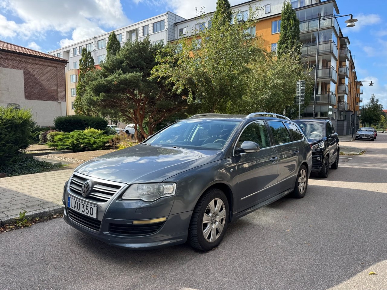 Volkswagen Passat 2010, photo 6/12