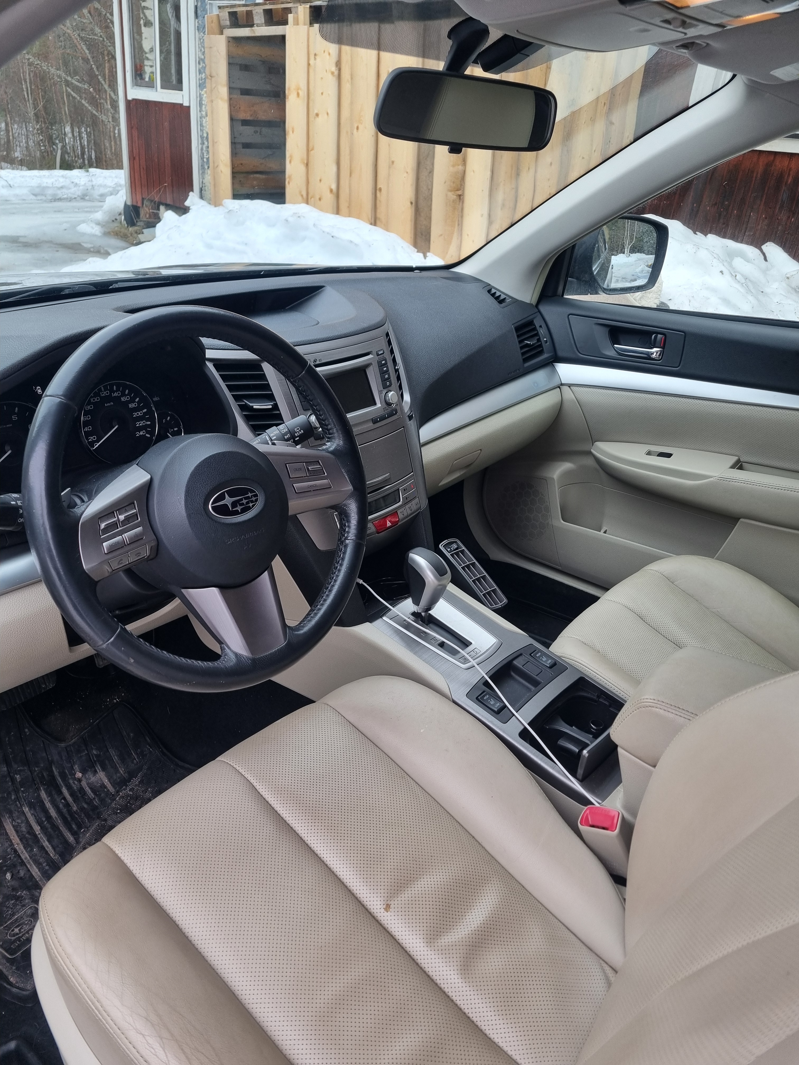 Subaru Legacy Wagon 2.5 4WD Lineartronic 2012, bild 6/10