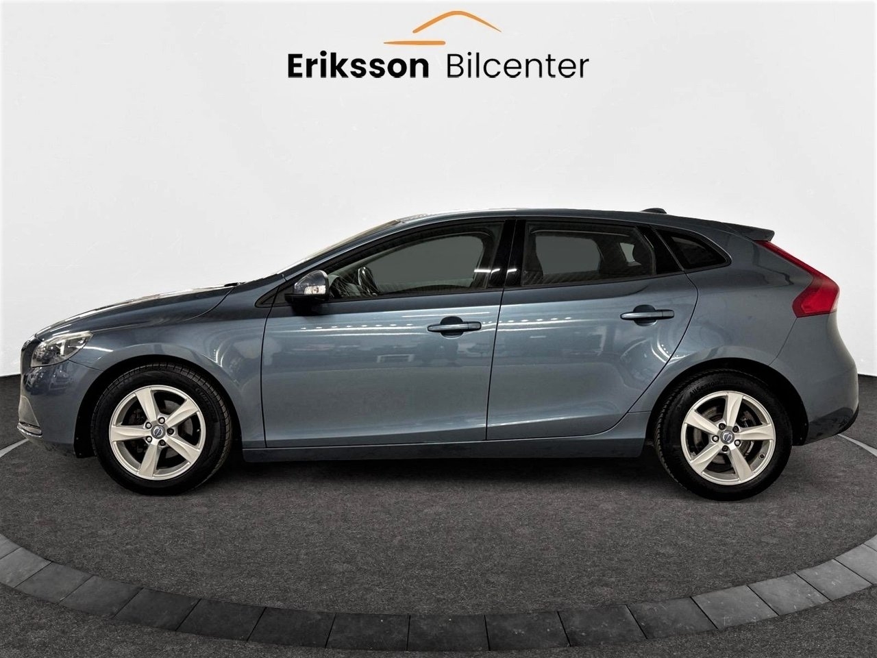 Volvo V40 D2 Your Kinetic Manuell 2014, kuva 7/10