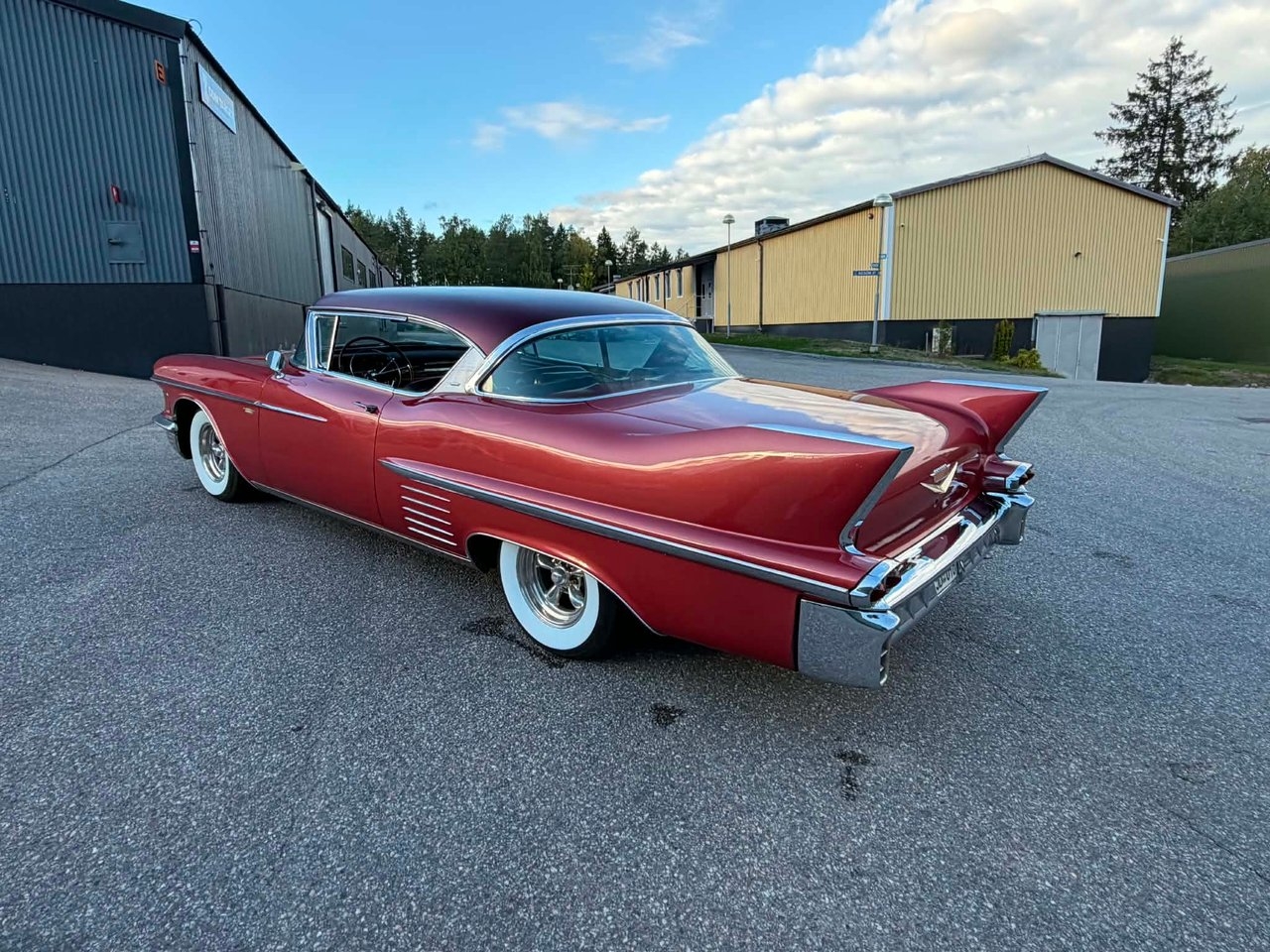 Cadillac De Ville Coupe, MKT fint skick 1958, bild 2/10