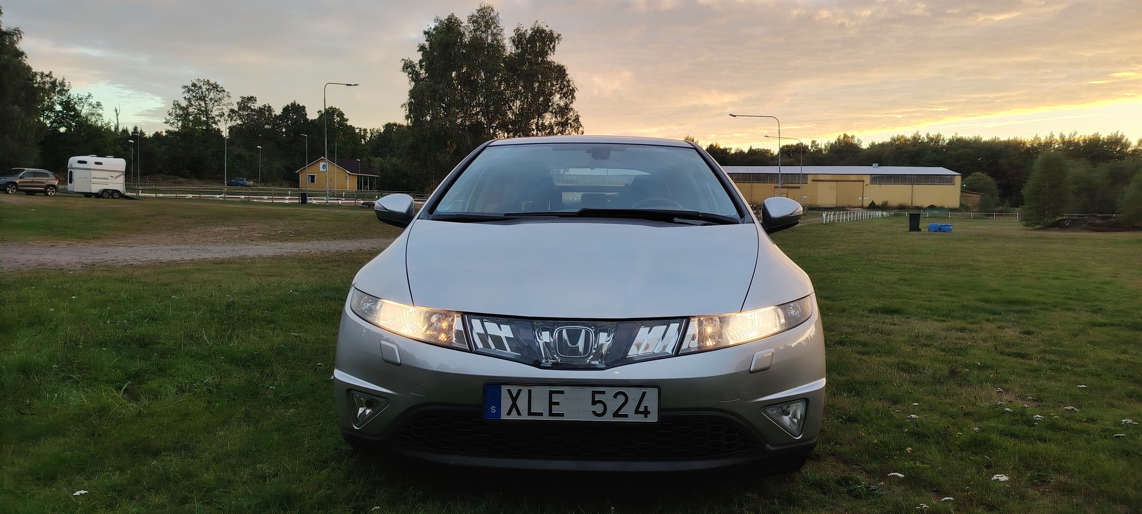 Honda Civic 5-dörrar 1.8 i-VTEC Manuell 2006, bild 2/10
