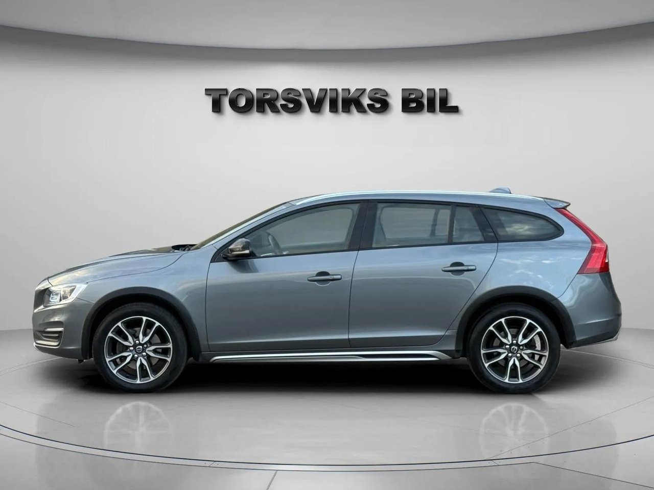 Volvo V60 Cross Country 2016, bild 3/10
