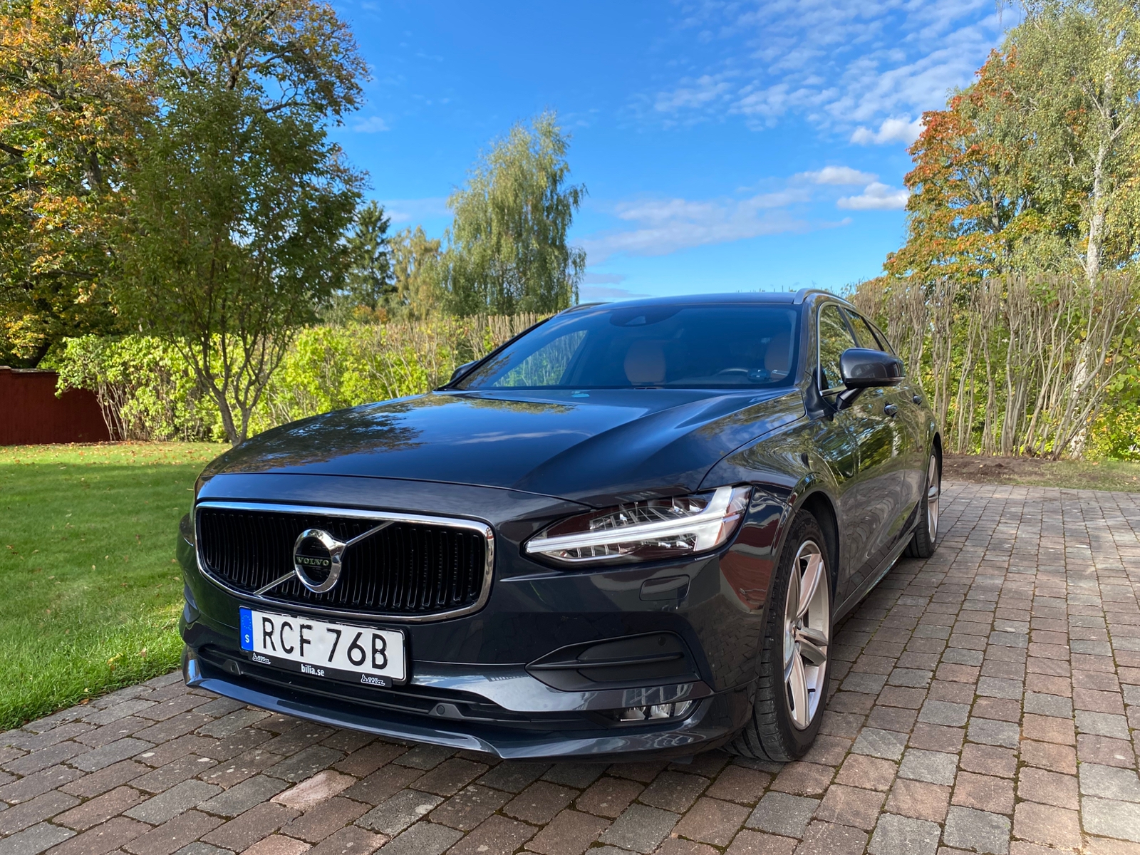 Volvo V90