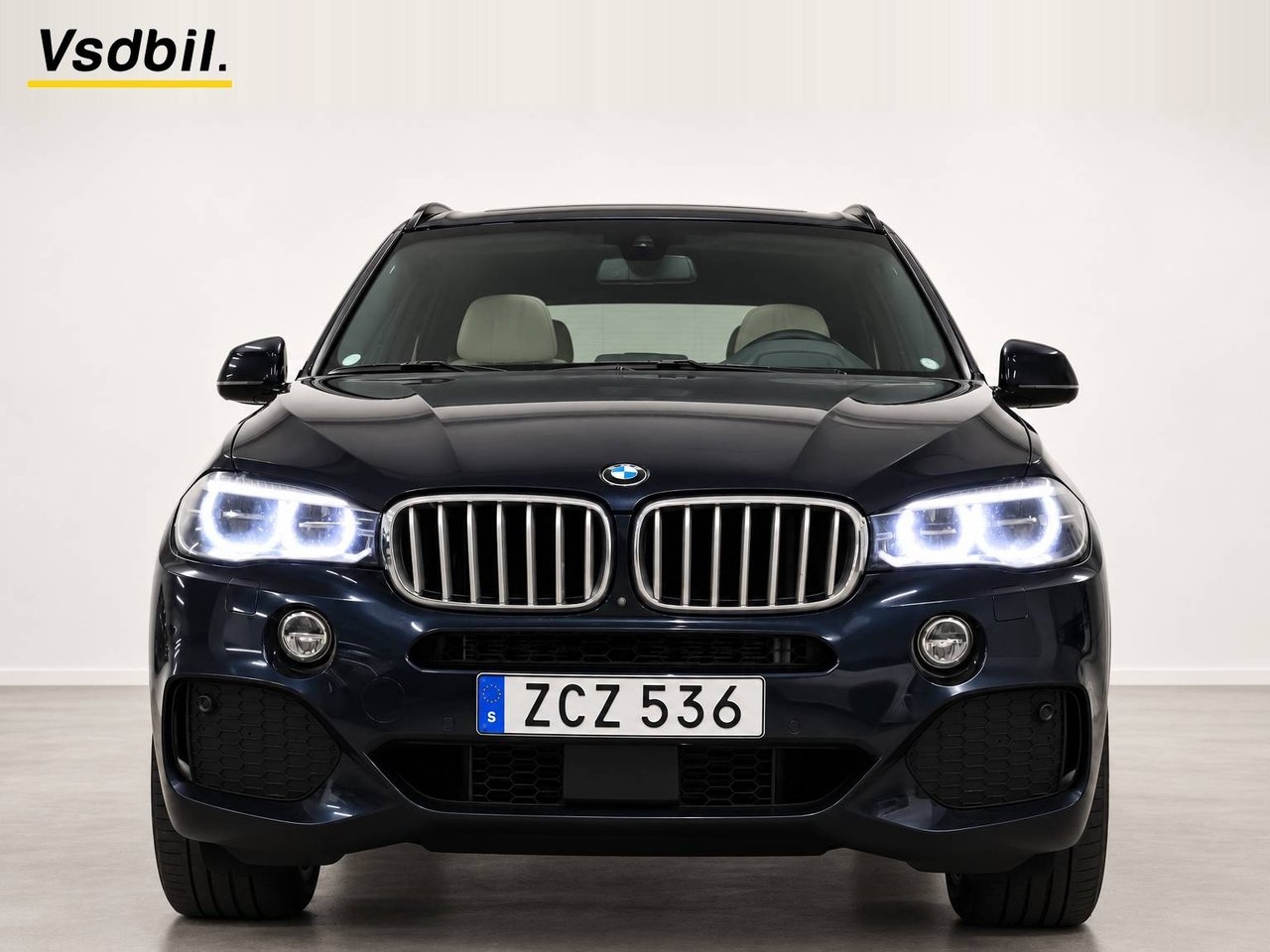 BMW X5 xDrive40d 313 HK M-SPORT PANO H/K 2018, bild 2/10