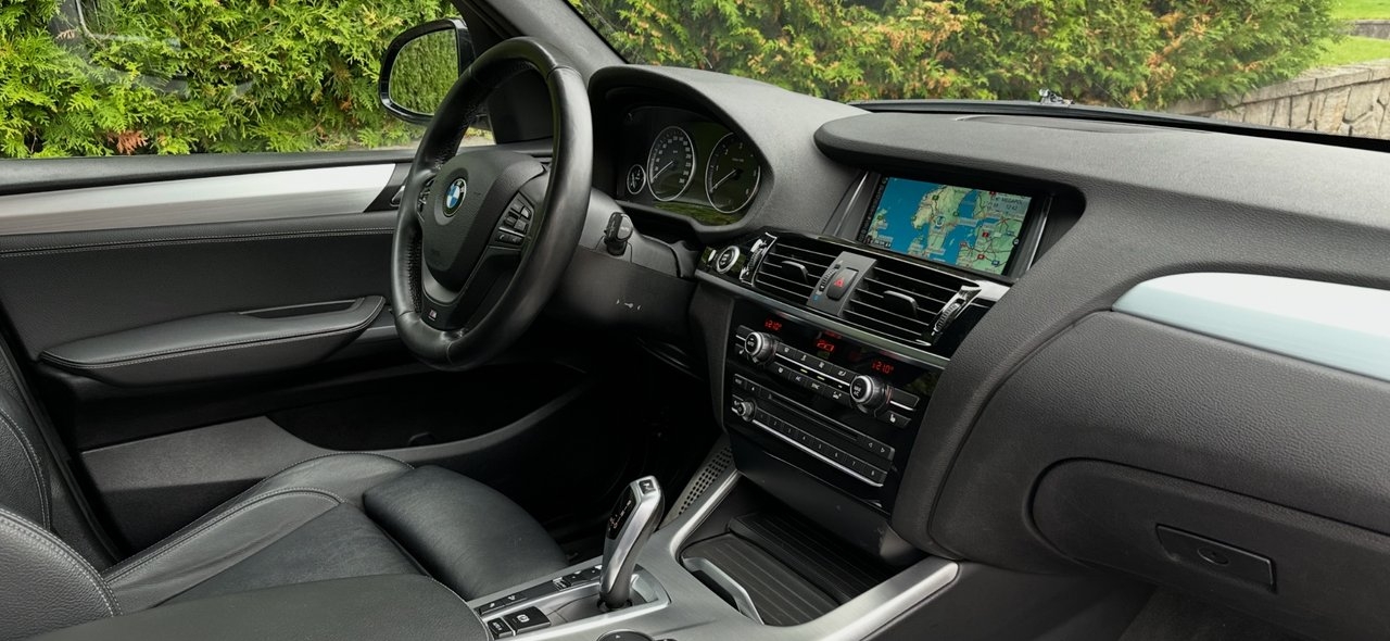 BMW X3 2016, photo 5/10