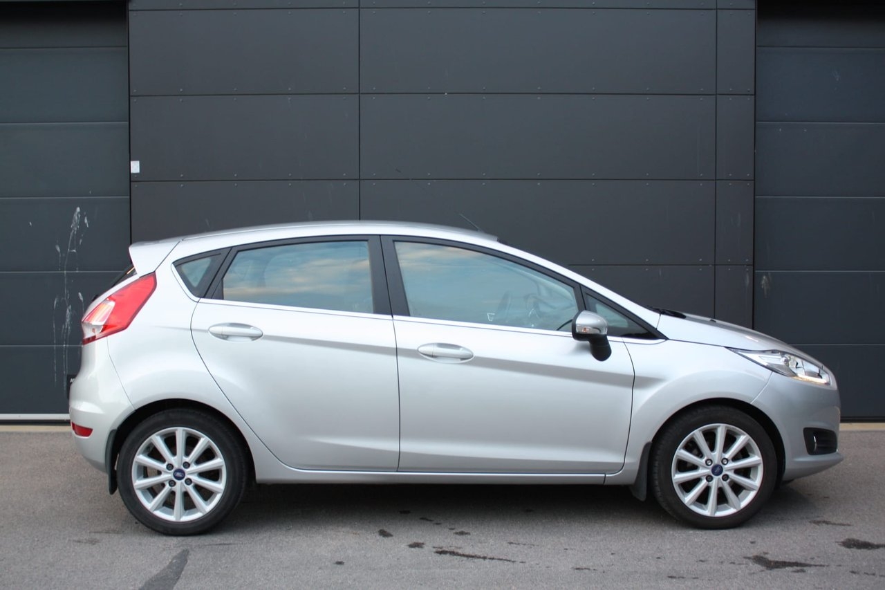 Ford Fiesta 1.0 EcoBoost Titanium 2016, kuva 3/10