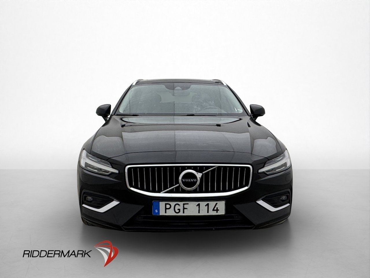 Volvo V60 D4 Inscription Pano H/K Skinn 2019, bild 2/27
