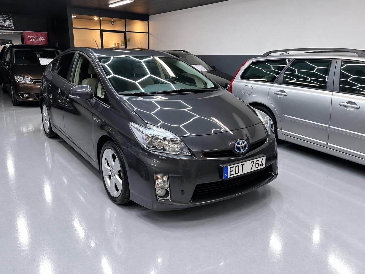 Toyota Prius Hybrid CVT Euro 5 Ny servat 2010, bild 3/10
