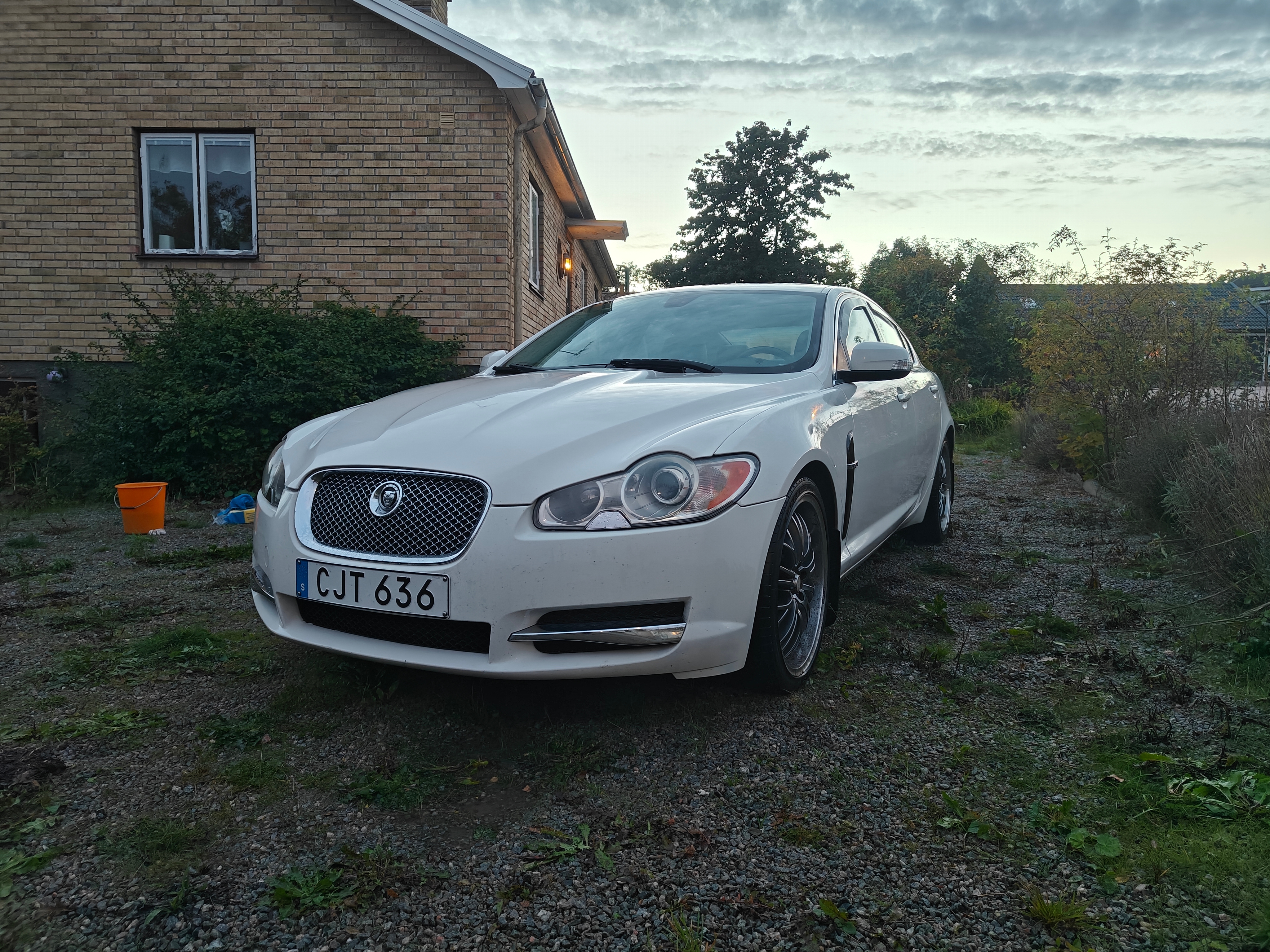 Jaguar XF