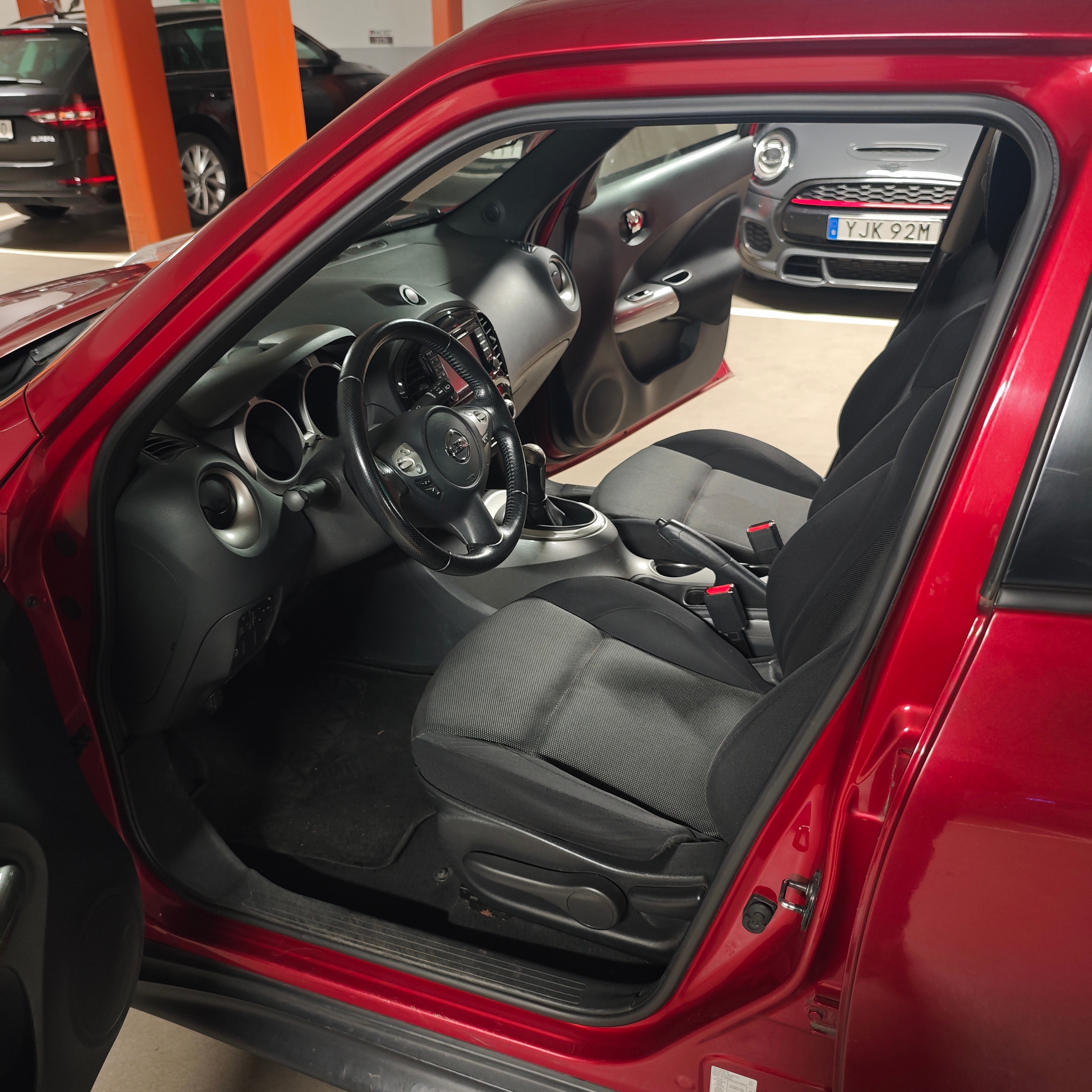 Nissan Juke 1.6 Manuell 2014, bild 7/8